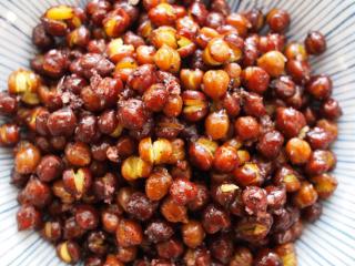 Sumac & Garlicky Black Chickpeas – SpiceBox Organics Challenge Part 2